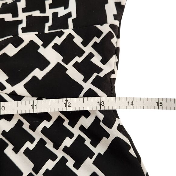 White House Black Market Faux Wrap Dress Jersey Stretch Twist Front Women's 4 - Picture 9 of 10